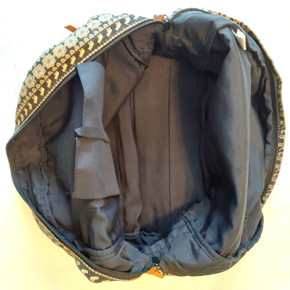 American Eagle knapsack Back Pack Book Bag Pockets Zipper 16x16